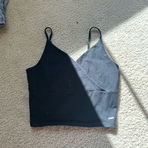 Hollister tank